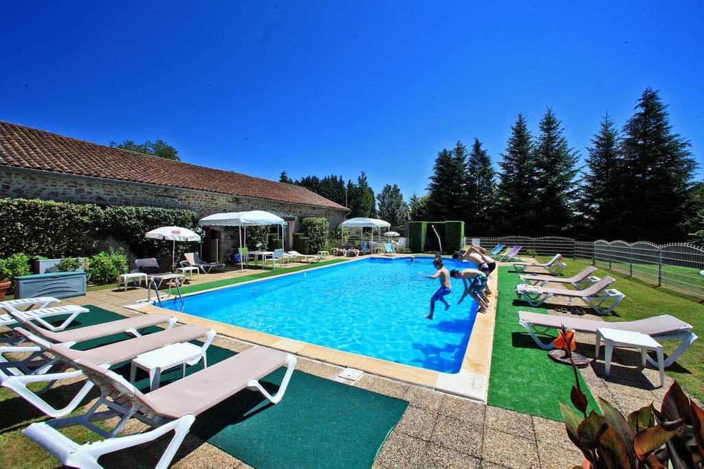 Hotellerie De Plein Air Camping Leychoisier Bonnac-la-Cote Экстерьер фото